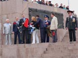 Херсонского губернатора освистали коммунисты за неоднозначные высказывания о Гитлере Херсонского губернатора освистали коммунисты за неоднозначные высказывания о Гитлере