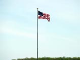 За большую дистанцию в отношениях с США сейчас, согласно подсчетам Левада-Центра, выступают 48%. Это максимальное значение за десятилетие. За сохранение прежних отношений и их улучшение высказались 40% россиян За большую дистанцию в отношениях с США сейчас, согласно подсчетам Левада-Центра, выступают 48%. Это максимальное значение за десятилетие. За сохранение прежних отношений и их улучшение высказались 40% россиян