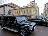 Правительство нашло способ борьбы с рецессией: чиновников - сократить, а оставшимся запретить дорогую мебель и иномарки Правительство нашло способ борьбы с рецессией: чиновников - сократить, а оставшимся запретить дорогую мебель и иномарки