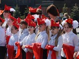 Бывший российский сирота с ДЦП, усыновленный американцами, получил 31 значок бойскаута и написал книгу Бывший российский сирота с ДЦП, усыновленный американцами, получил 31 значок бойскаута и написал книгу
