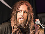 Гитарист американской группы Korn был экстренно госпитализирован перед концертом в Красноярске Гитарист американской группы Korn был экстренно госпитализирован перед концертом в Красноярске