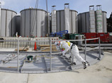 Компания-оператор "Фукусимы" приняла решение сбрасывать радиоактивную воду в океан