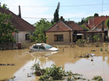 Совфед решает, просить ли регионы выделить помощь пострадавшим от наводнения в Сербии, а волонтеры уже начали сбор средств