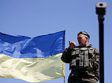 "Луганская народная республика" объявила о введении военного положения: в регионе идут бои, взорван мост, есть раненые и убитые
