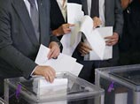 "Вне зависимости от того, в каком регионе какой процент населения пришел голосовать, какой вы сделали выбор, я этот выбор, сделанный в самое трудное время для нашей родины, уважаю", - говорится в заявлении Януковича, распространенном в понедельник