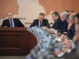 Президент РФ Владимир Путин заявил во время своей поездки в Иваново 26 мая, что законы о местном самоуправлении должны быть приняты в России в течении ближайших шести месяцев