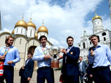 В Москве прошел чемпионский парад сборной России по хоккею