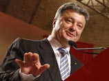 Визит в Россию Петра Порошенко, который лидирует после подсчета более чем 90% голосов по итогам президентских выборов на Украине, не рассматривается и не обсуждается ни по дипломатическим, ни по каким-либо другим каналам, сказал Лавров