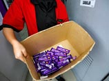 В Малайзии сразу в двух видах шоколадных батончиков Кэдберри были найдены следы ДНК свинины