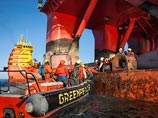 Норвежcкая полиция пресекла акцию Greenpeace в Баренцевом море Норвежcкая полиция пресекла акцию Greenpeace в Баренцевом море