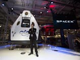 В калифорнийской штаб-квартире американской корпорации SpaceX состоялась презентация пилотируемой версии многоразового космического корабля Dragon V2, предназначенного для доставки на МКС и обратно сразу семи астронавтов