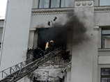 От взрыва снаряда, попавшего в здание Луганской обладминистрации, погибли семь человек