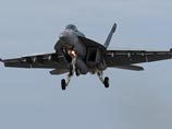 Представитель ВМС лейтенант Рейган Лоритсен сообщил, что в среду, 4 июня, палубный истребитель-бомбардировщик и штурмовик F/A-18E/F Super Hornet упал в океан при заходе на посадку на авианосец