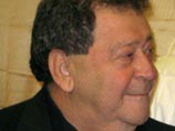 Один из лидеров президентской гонки в Израиле, депутат Кнессета Биньямин Бен-Элиэзер о снял свою кандидатуру с президентских выборов Один из лидеров президентской гонки в Израиле, депутат Кнессета Биньямин Бен-Элиэзер о снял свою кандидатуру с президентских выборов