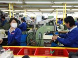 Южная Корея повысит зарплату северокорейским рабочим совместной промзоны "Кэсон" 