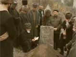 Министерство культуры России отказало в выдаче прокатного удостоверения фильму "Приказано забыть" Руслана Коканаева, посвященного депортации чеченцев в 1944 году