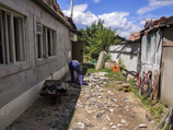 Репортеры отправились в Восточный, чтобы проверить, соответствуют ли действительности сообщения, что жилые дома поселка разрушены в результате артиллерийского огня со стороны украинских военных