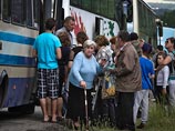 Примерно 34 тысячи украинских граждан покинули свои жилища после начала политического кризиса на Украине, подсчитали в ООН. В первую очередь, украинцы покидали юго-восток страны, где в настоящее время продолжаются ожесточенные бои Примерно 34 тысячи украинских граждан покинули свои жилища после начала политического кризиса на Украине, подсчитали в ООН. В первую очередь, украинцы покидали юго-восток страны, где в настоящее время продолжаются ожесточенные бои