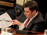 Сам Хинштейн заявил, что СКР пытается "заткнуть ему рот", так как он "один из основных критиков работы" ведомства. "Продолжается раскрутка эпизода двухнедельной давности о моем полете из Минвод. СКР готовит общественное мнение, чтобы потом возбудить уголо Сам Хинштейн заявил, что СКР пытается "заткнуть ему рот", так как он "один из основных критиков работы" ведомства. "Продолжается раскрутка эпизода двухнедельной давности о моем полете из Минвод. СКР готовит общественное мнение, чтобы потом возбудить уголо