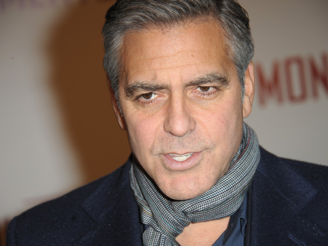 Знаменитый голливудский актер Джордж Клуни решил сразу после предстоящей свадьбы начать политическую карьеру