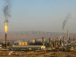 В Ираке боевики захватили крупнейший нефтеперерабатывающий завод и взяли в плен еще 100 рабочих