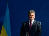 Украинская армия в одностороннем порядке прекратит военные действия на востоке страны для того, чтобы дать возможность местным сепаратистам разоружиться, а тем, кто хочет - покинуть страну, заявил президент Украины Петр Порошенко