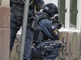 В Стокгольме неизвестный, угрожавший взорвать себя в офисе организации по правам человека, сдался полиции