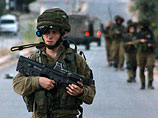Израильские военные продолжают искать похищенных подростков: задержаны 25 человек, один убит, трое ранены