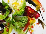 Салат, уложенный в форме картины Кандинского, оказался вкуснее обычного из тех же продуктов Салат, уложенный в форме картины Кандинского, оказался вкуснее обычного из тех же продуктов