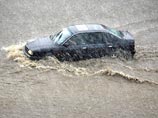 Число жертв наводнения в Болгарии достигло 14 человек, еще двух детей разыскивают
