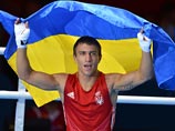 В Карсоне (штат Калифорния, США) состоялся поединок, в котором 26-летний украинский боксер Василий Ломаченко встречался с 25-летним американцем Гари Расселлом-младшим за титул чемпиона мира по версии WBO в полулегком весе В Карсоне (штат Калифорния, США) состоялся поединок, в котором 26-летний украинский боксер Василий Ломаченко встречался с 25-летним американцем Гари Расселлом-младшим за титул чемпиона мира по версии WBO в полулегком весе