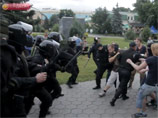 В Харькове в столкновениях сторонников Евромайдана с милицией пострадала женщина (ВИДЕО)