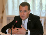 Медведев распорядился выделить до 240 млн рублей на беженцев с Украины
