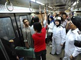 В Каире в результате двух взрывов в метро, прогремевших утром 25 июня, пострадало не менее четырех человек