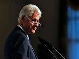 Бывший президент США Бил Клинтон высказался в защиту своей супруги Хиллари, которая подверглась критике из-за заявления о том, что во время президентства Клинтона у семьи не хватало денег на ипотеку и обучение дочери