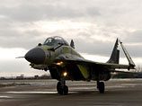 СНБО: власти РФ перебросили к украинской границе эскадрилью истребителей МиГ-29 СНБО: власти РФ перебросили к украинской границе эскадрилью истребителей МиГ-29