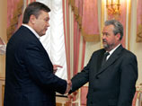 Виктор Янукович и Иван Плющ, май 2007 года