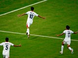 Футболисты сборной Коста-Рики впервые в своей истории вышли в четвертьфинал чемпионата мира, победив в серии послематчевых пенальти команду Греции со счетом 5:3