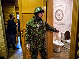 Следственные органы Украины выяснили происхождение одного из ценных изделий, найденных в бывшей резиденции Виктора Януковича "Межигорье" под Киевом Следственные органы Украины выяснили происхождение одного из ценных изделий, найденных в бывшей резиденции Виктора Януковича "Межигорье" под Киевом
