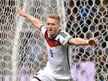 Сборная Германии по футболу обыграла команду Алжира в матче 1/8 финала чемпионата мира и вышла в четвертьфинал турнира