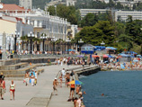Власти Крыма насчитали на 35% меньше туристов, чем год назад