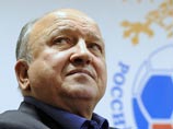 Вице-президент "Динамо" предложил отправить российских футболистов в армию Вице-президент "Динамо" предложил отправить российских футболистов в армию