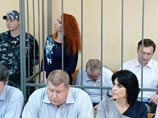 Светлана Инякина, Яков Ивашов и Владислав Семенов (слева направо на втором плане), 27 июня 2014 года Светлана Инякина, Яков Ивашов и Владислав Семенов (слева направо на втором плане), 27 июня 2014 года