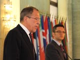Проукраинские активисты встретили в Болгарии главу МИДа России Сергея Лаврова свистом и матом Проукраинские активисты встретили в Болгарии главу МИДа России Сергея Лаврова свистом и матом