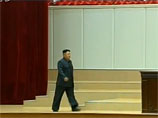 Ким Чен Ын попал в официальную телехронику, прихрамывая (ВИДЕО). Западные СМИ оценили это как небывалый случай