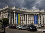 МИД Украины заявил протест России в связи с вывозом плененной летчицы Надежды Савченко МИД Украины заявил протест России в связи с вывозом плененной летчицы Надежды Савченко