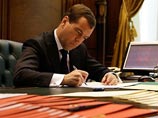 Премьер-министр России Дмитрий Медведев подписал постановление, касающееся запрета на закупки иностранной техники за государственный счет