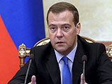 Медведев: введенные против России санкции, "увы, не помогут Украине ничем" Медведев: введенные против России санкции, "увы, не помогут Украине ничем"
