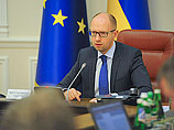 Украинский премьер Яценюк похвалил США и ЕС за санкции против РФ и посочувствовал россиянам Украинский премьер Яценюк похвалил США и ЕС за санкции против РФ и посочувствовал россиянам