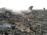 Самолет упал вблизи населенного пункта Снежное Донецкой области Украины. При крушении авиалайнера погибли 298 человек Самолет упал вблизи населенного пункта Снежное Донецкой области Украины. При крушении авиалайнера погибли 298 человек